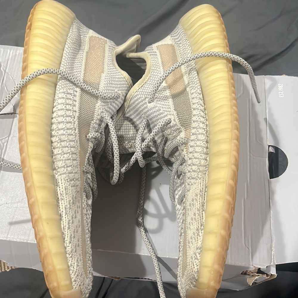 Yeezy's - Picture 4 of 4